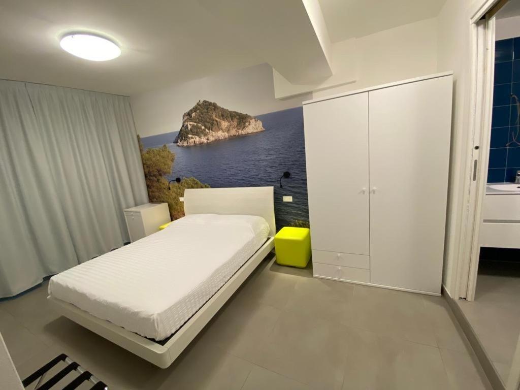 Torre Del Mare Rooms Bergeggi Eksteriør billede